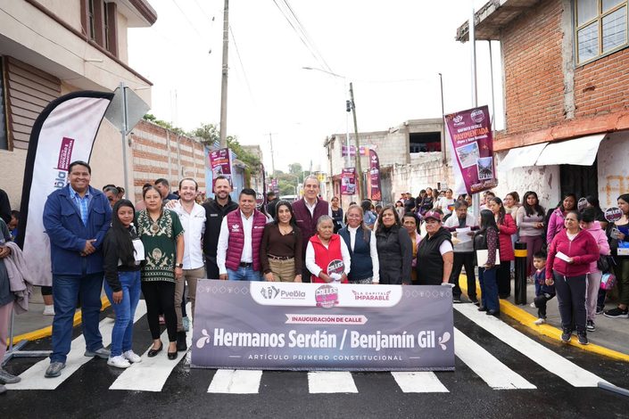 Entrega Pepe Chedraui nuevas calles pavimentadas en Santo Tomás Chautla