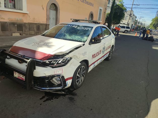 Pareja atropellada por patrulla de Puebla sigue hospitalizada; denuncia presiones para otorgar perdón