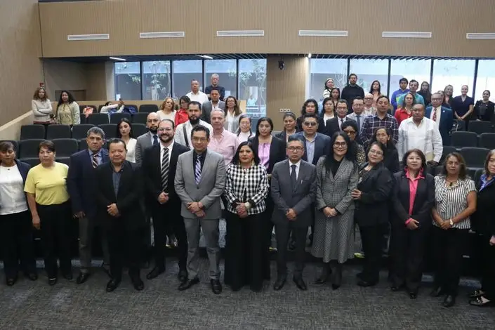 Congreso de Puebla abre debate sobre avances y regulación de la medicina regenerativa